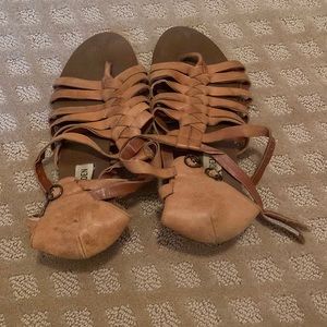 Steve Madden Sandel Heels